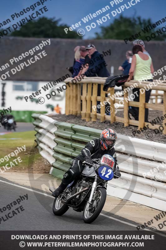 Vintage motorcycle club;eventdigitalimages;mallory park;mallory park trackday photographs;no limits trackdays;peter wileman photography;trackday digital images;trackday photos;vmcc festival 1000 bikes photographs
